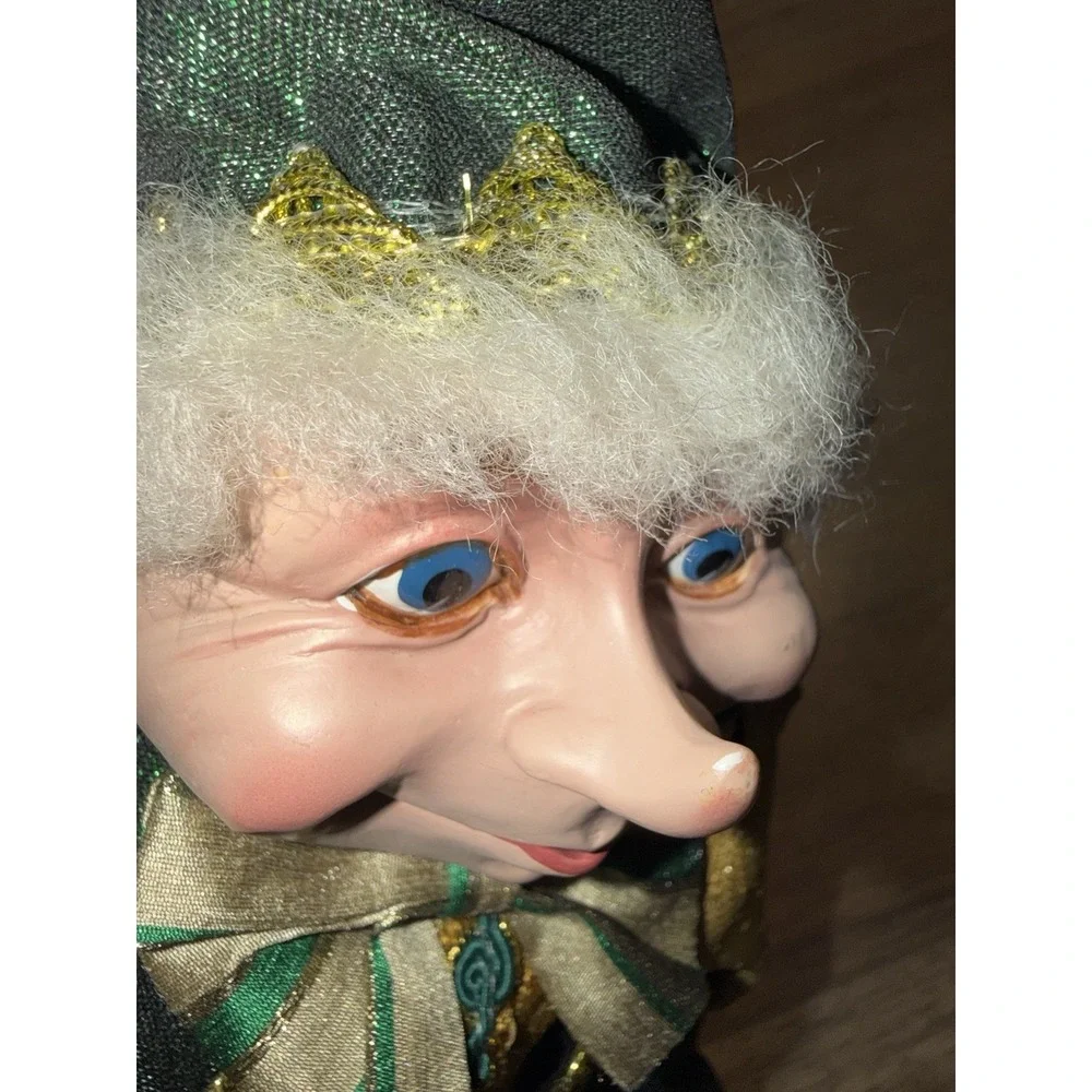 Robert Stanley Posable Elf Pixie Green Gold Bendable Legs Arms Jingle Bells READ - Picture 14 of 16